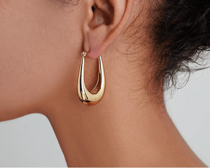 Élan Earrings – Gold Teardrop Hoop Earrings - Luzza Studio